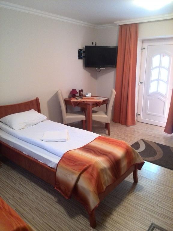 Apartment Borka *